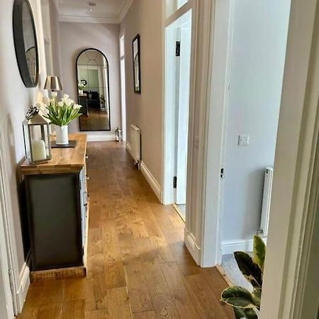 Beautiful Spacious Apartment In Town Centre Oban Extérieur photo